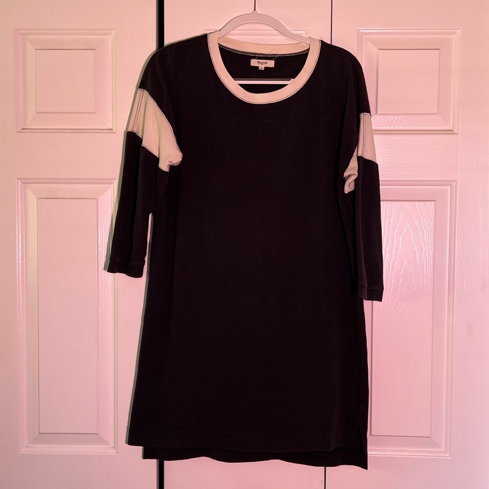 T-shirt dress